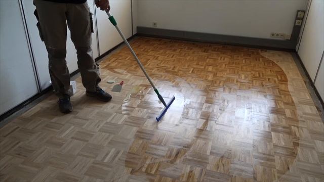 Magisch einfach und aufrecht: Parkettboden ölen mit MAGIC OIL 2K ERGO смотреть онлайн