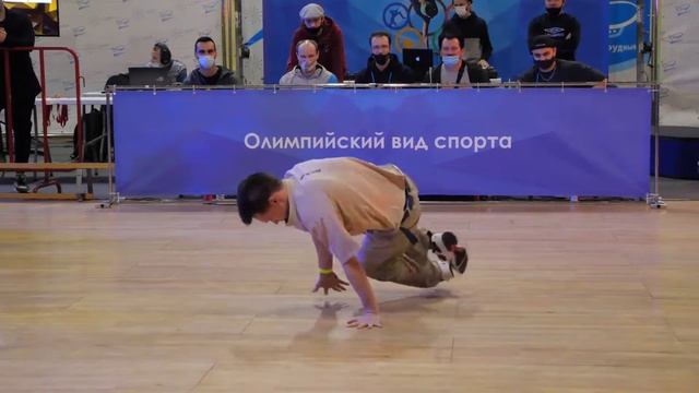 top8 19+ bboy Space Up vs Shortyfingerz - брейкданс чемпионат г.Долгопрудный 2021 смотреть онлайн