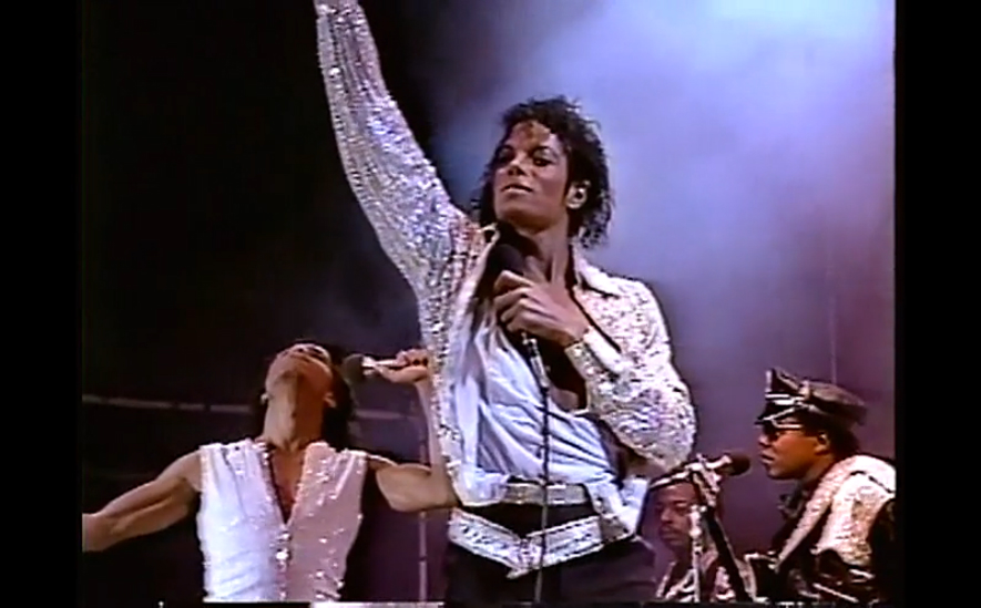 The Jacksons - Victory Tour - Live In Toronto (1984) - Lovely One