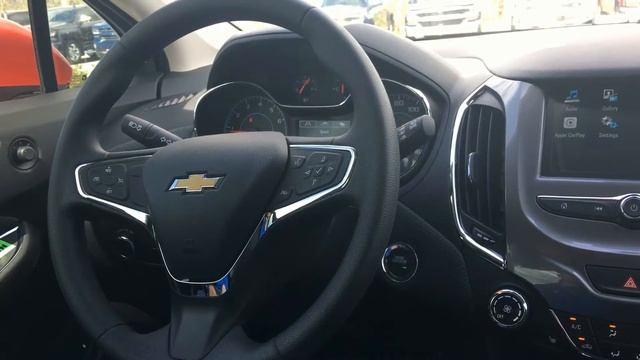 2017 Chevrolet cruze hatchback смотреть онлайн