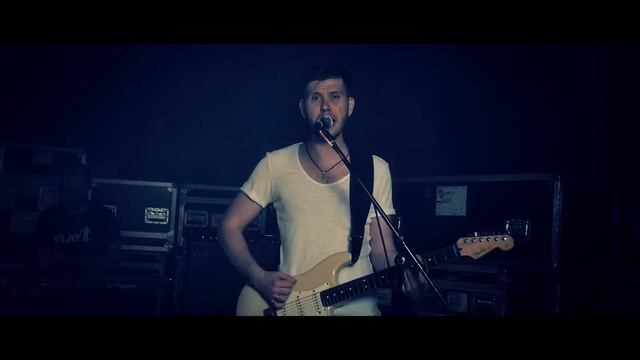 Брукс - Танго (2015) смотреть онлайн