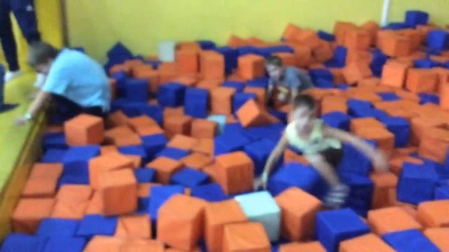 Как правильно прыгать в яму смотреть онлайн