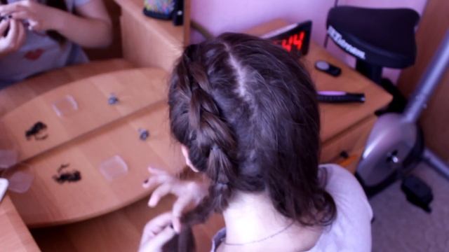 Легкие прически для школы 2018/NL смотреть онлайн