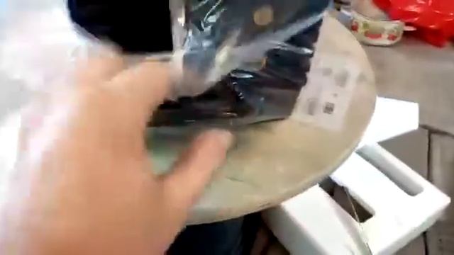 Сварочный аппарат HITBOX MIG200 220V 200A смотреть онлайн