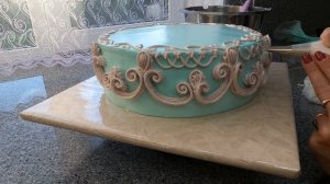 Украшение кремового торта | Как украсить торт БЗК | Красивое украшение торта на День рождения |