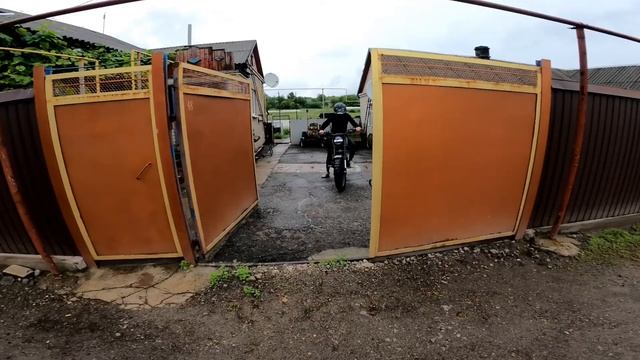 Voge 300 rally и новый Geon scrambler смотреть онлайн