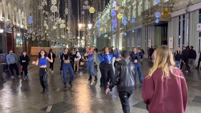 Танцы ?♂️ Никольская улица, Москва, ЦАО смотреть онлайн