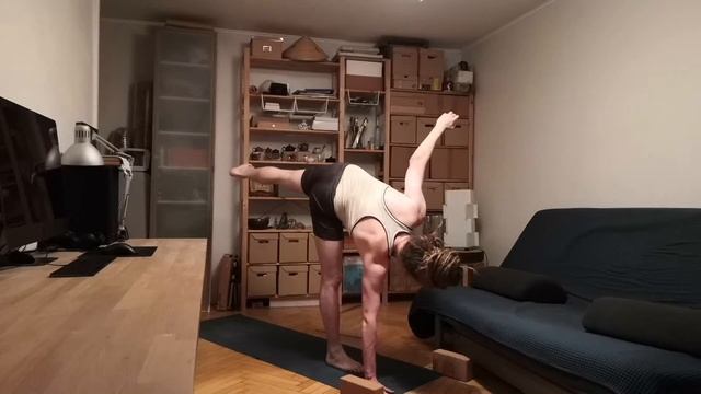 #58 - Йога. Укрепление рук и корпуса. смотреть онлайн