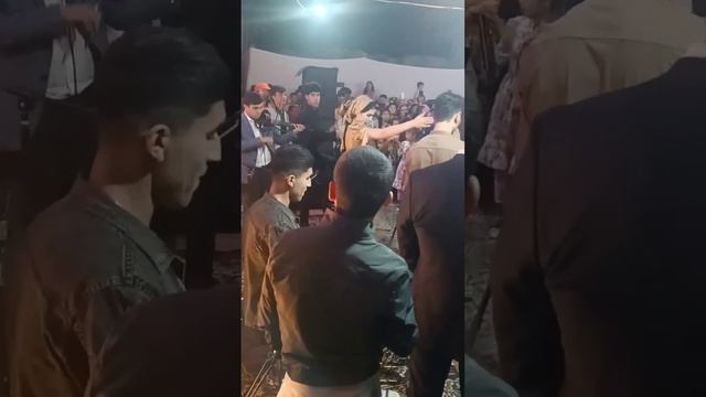 ФАРАХНОЗ ШАРАПОВА ДАР ЧИЛИКУЛ ДУСТИ----ХОЗИРА ТУЯ КАФОНД смотреть онлайн