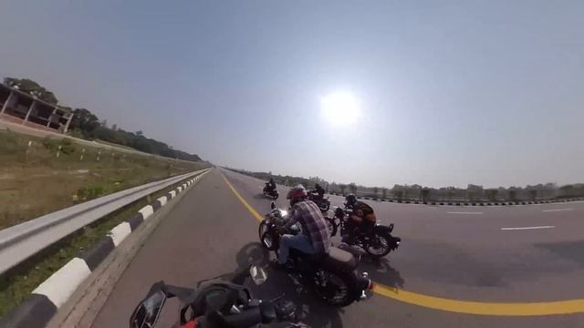 Royal enfield classic 350 vs ktm rc 125 vs old classic 350 vs jawa perak vs jawa 42 | Penta battle смотреть онлайн