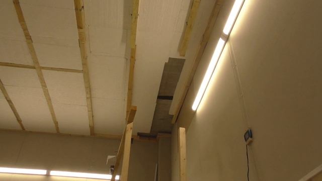 Утепление потолка в гараже. Пенопласт + брус + гипсокартон. смотреть онлайн