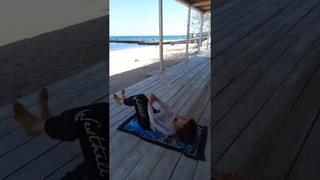 Как Маме в 70 лет удаётся так молодо выглядеть. Советы красоты, молодости, здоровья смотреть онлайн