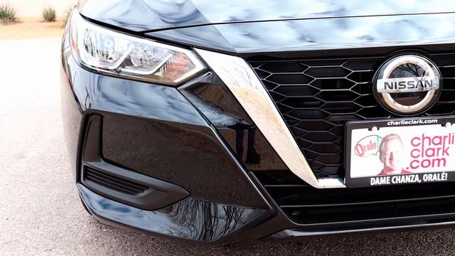 2023 Nissan Sentra SV смотреть онлайн