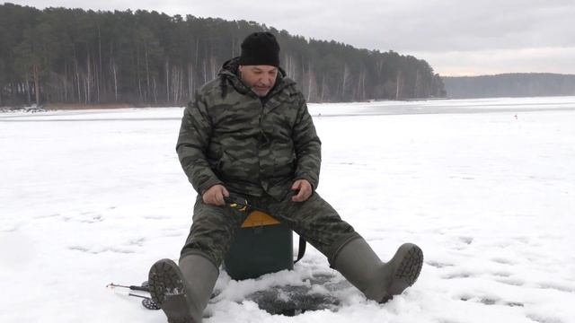 "Клуб охотников и рыболовов" выпуск 022 Рыбалка Верхняя Сысерть смотреть онлайн