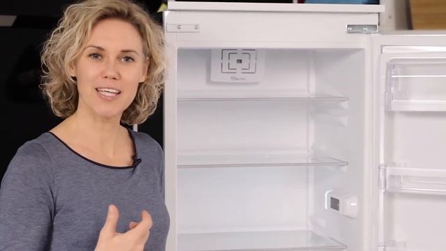 Whirlpool ARZ009A8 integrerbar køleskab смотреть онлайн