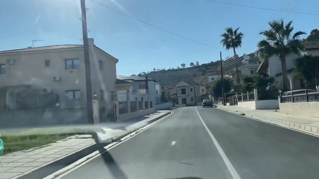 Кипр/Обзор деревни Ороклини на машине/Инфраструктура/Достопримечательности/Зона отдыха/ смотреть онлайн