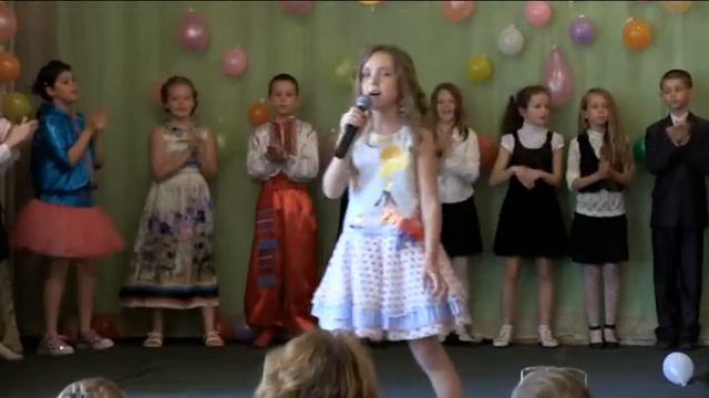 Саша Старинец видеовыступление "Хочу шалить" смотреть онлайн