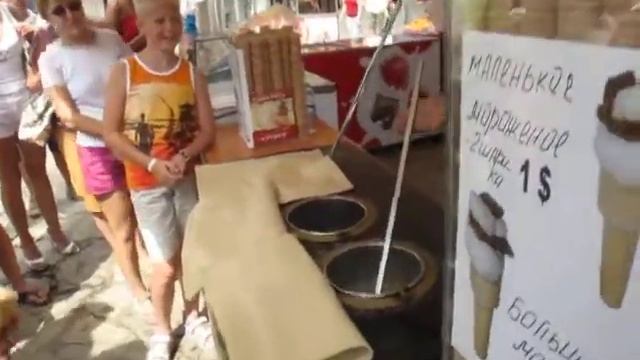 супер!продавец мороженного из козьего молока смотреть онлайн