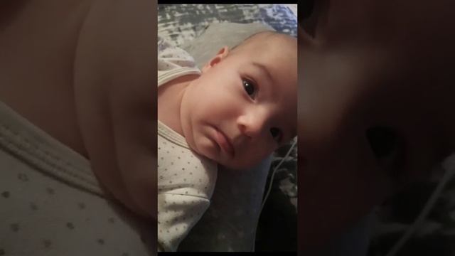 камера включилась  Такая серьёзная стала, рассказывай моя хорошая как зубки режут