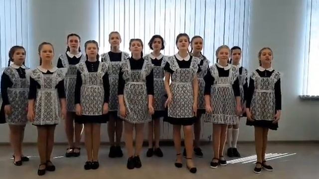 Вокально-хоровая студия "Россияночка" - "Дай, Бог, мира и счастья России" смотреть онлайн