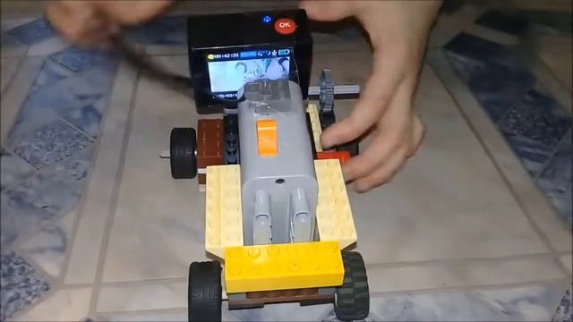 Самоделка из лего-техник. Автомобиль с видеорегистратором. смотреть онлайн