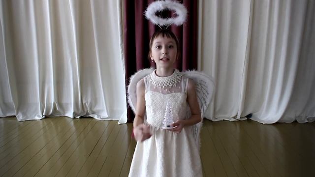 Плахотная Дарья стихотворение "Ангел" смотреть онлайн