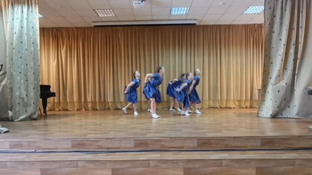 "Журавли" танцевальный коллектив FLASH. МАОУ гимназия 116, г. Екатеринбург смотреть онлайн