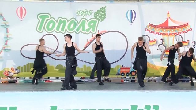 ТМТ "Щелкунчик", номер "Земля в иллюминаторе" смотреть онлайн