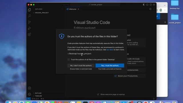 How to Install Visual Studio Code on Mac | Run your first python program on vscode #vscode смотреть онлайн