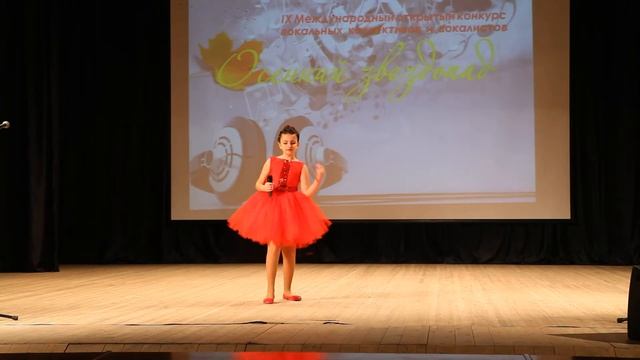 Камила Туляганова - Бабушкин твист смотреть онлайн
