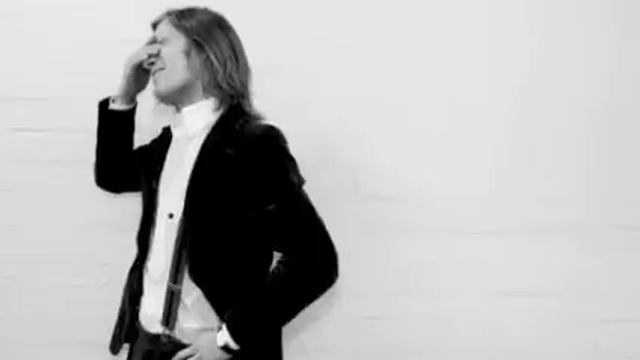 Matti Johannes Koivu - Kuulin junien puhuvan смотреть онлайн