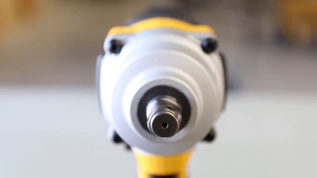Dewalt DCF894 & DCF896 Impact Wrench High Torque - FIRST LOOK