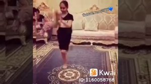 Цыганская девочка танцует польку Просто Класс ???