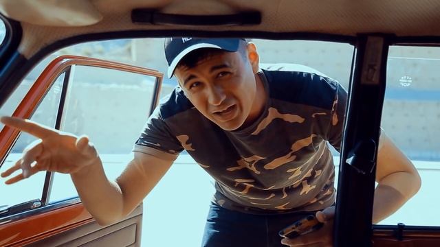 Как ходят таксисты в Бухаре смотреть онлайн