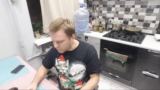 О чем мечтает албанский девственник? смотреть онлайн