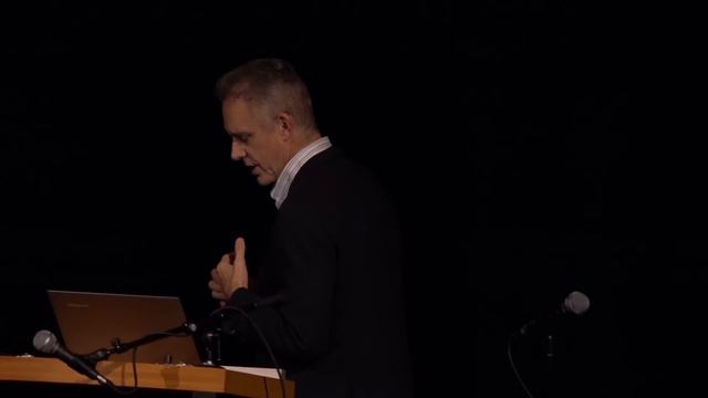 Lecture: Identity politics and the Marxist lie of white privilege смотреть онлайн