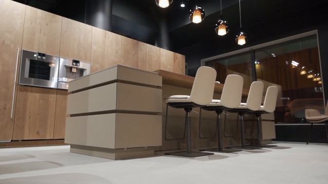 Салон немецкие кухни LEICHT смотреть онлайн