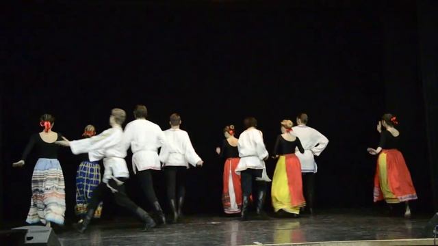 Народный танец "Рязанская плясовая". Хореограф Петрова Т.А. МГТК Филатова смотреть онлайн