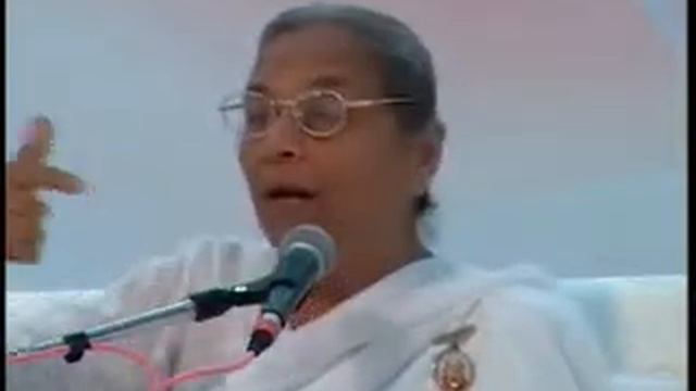 मेहनत को मोहब्बत में परिवर्तन करना - 13/11/2006 (B K Usha Behnji) смотреть онлайн