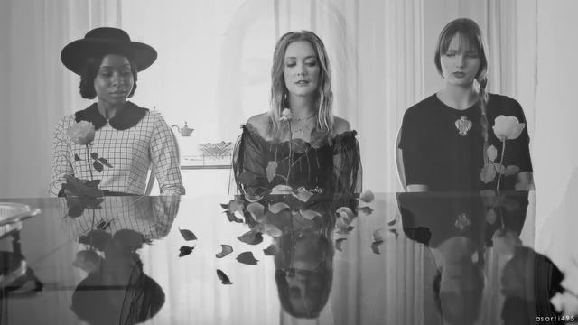 michael + mallory || one way or another смотреть онлайн