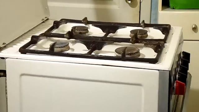 Проверка на работоспособность. Газовая плита " Россиянка ". смотреть онлайн