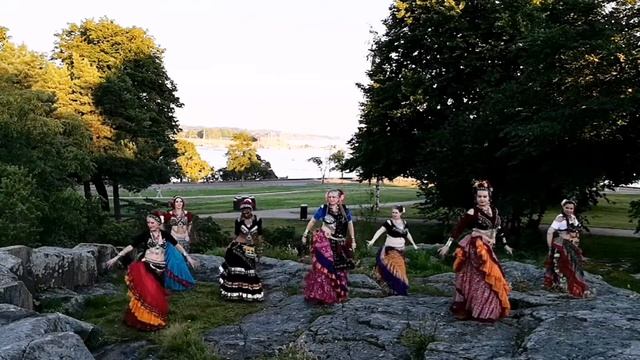 AuraTribe// Suomalainen Polkka/Finnish Polka/Финская полька/ FatChanceBellyDance® Style impovisatio смотреть онлайн