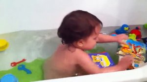 Ваня в ванной