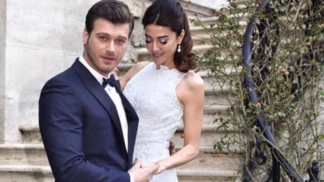 Dizilerde Ve Gerçek Hayatta Esrarengiz Gelinlik Saç Modelleri