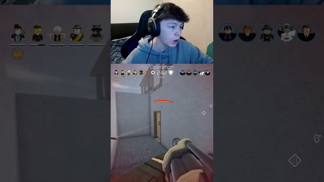 Rainbow Six Siege but it's Roblox... смотреть онлайн