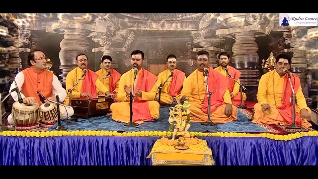 Hanuman Chalisa Paath | Melodious recitation by traditional Brahmins смотреть онлайн