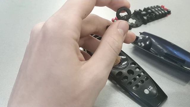 Ремонт ролика прокрутки пульта LG Magic