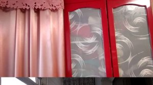 Как без затрат задекорировать прозрачное стекло шкафа! Из ничего!