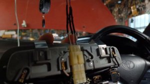 Ставим дополнительный светильник в салон Toyota Corolla AE100 - AE111