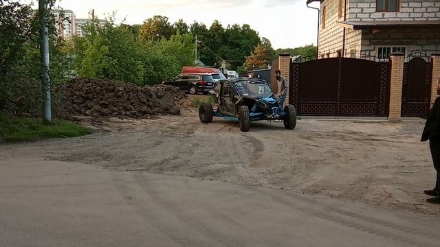 BRP MAVERICK на электрическом ходу. смотреть онлайн
